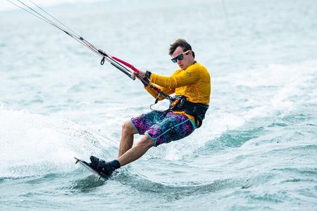 3 hour private Kiteboarding Lesson in Miami 