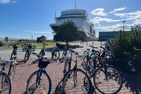 Victoria City Highlights Bike Tour for Cruise Guests