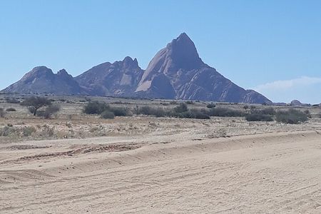 Spitzkoppe Day Tour from Walvis Bay 