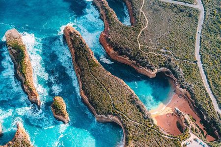 Great Ocean Road Reverse Tour with Iconic Stops & Wildlife