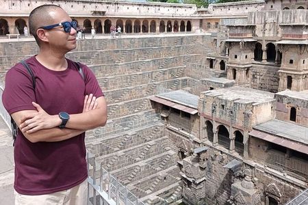 Abhaneri Chand Baori Stepwell Day Tour from Jaipur