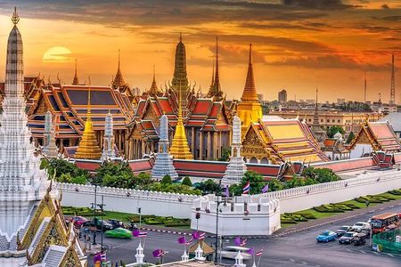 Private Tour of Bangkok by Car with Personal Driver