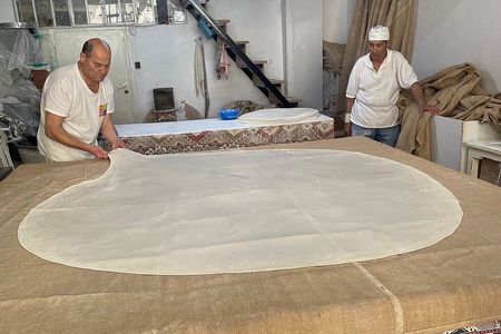 Chania Old Town Artisans and Sightseeing Private Walking Tour