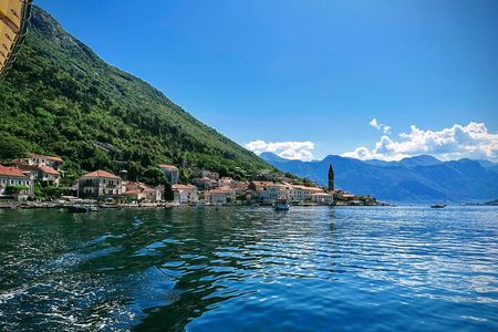 Dubrovnik: Private Tour to Montenegro - Kotor & Perast