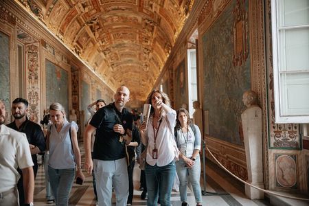  Guided Vatican Museums & Sistine Chapel Skip the Line Tour 