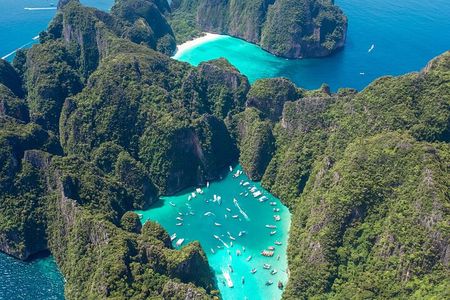 Phi Phi & Bamboo Island Full Day Tour by Premium Speed-Catamaran
