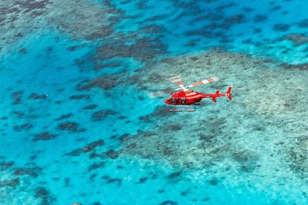 Ultimate Great Barrier Reef and Rainforest 45-minute Helicopter Tour