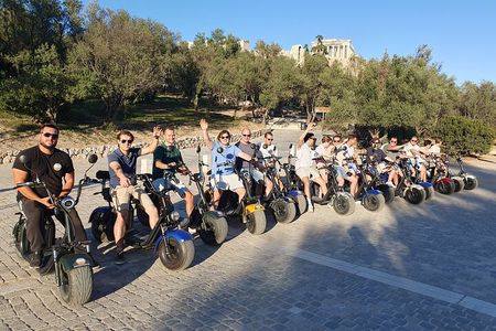 Athens: Premium Guided E-Scooter Tour in Acropolis Area