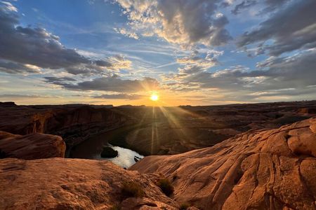 The Best U-Drive Hell's Revenge 4x4 Off Roading Tour from Moab
