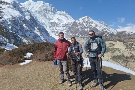 Annapurna Circuit Trek 12 Days