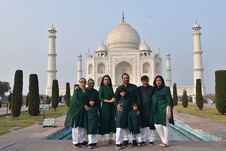 5-Days Luxury Golden Triangle Tour to Agra and Jaipur From Delhi
