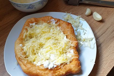 Budapest's Culinary Kickstart Experience and Food Tour