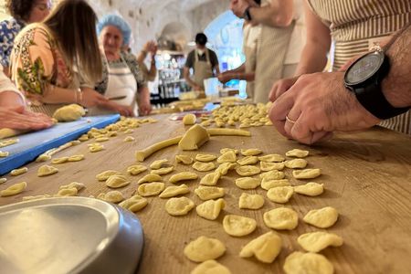Private cave cooking class in the Sassi of Matera
