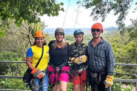 Roatán Private Zipline with Island Tour Monkeys & Sloth