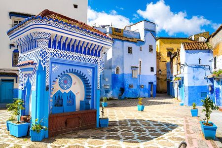 Private Day Trip from Rabat to Chefchaouen with Local Guide
