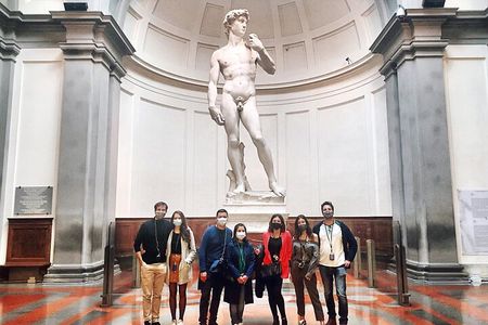 Accademia Gallery & David Tales - Private Tour + Skip-the-line reservation