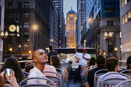 Big Bus Chicago: Sunset Tour by Open-Top Bus with Live Guide
