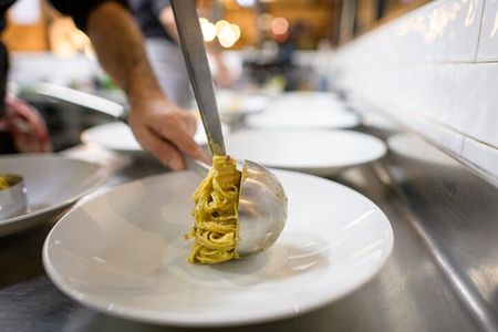  Milan: Pasta and Tiramisu Small Group Cooking Class with Wine