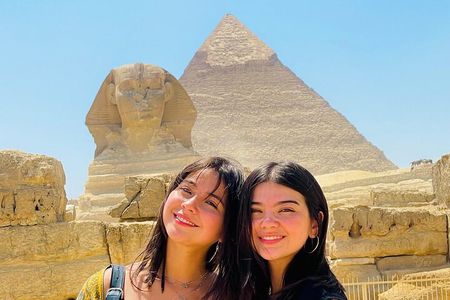 Grand Egyptian Museum & Giza plateu