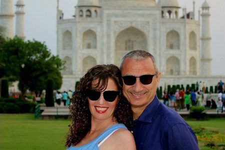 Private Day Trip to Taj Mahal from Delhi with Guide & Tickets