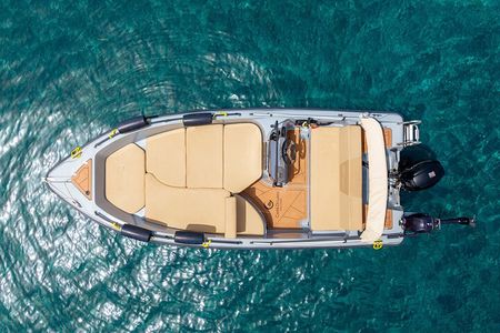 Santorini Rent a Boat - License free