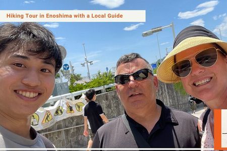 Hiking Tour in Enoshima with a Local Guide 
