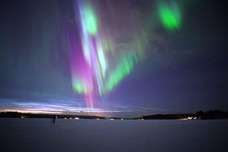 Rovaniemi Northern Lights: Unlimited Hunt with a Guaranteed Sight