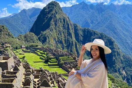 One Day in the Wonder of the World: Full Tour to Machu Picchu