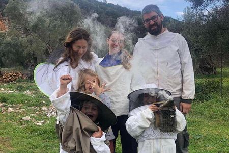 Melissini Beekeeping Experience