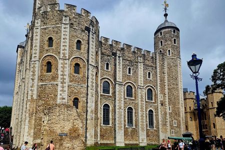 Reserved Entry Tower of London Express Experience Crown Jewels