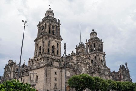 Mexico City Architecture Tour: Admire Historic and Modern Marvels