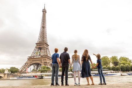 Private Professional Photoshoot in Paris