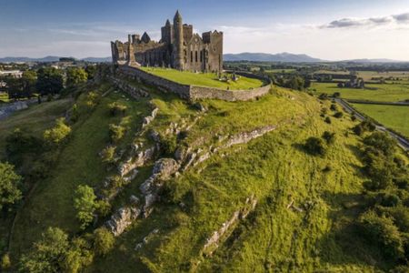 Blarney Castle and The Rock of Cashel with Private Chauffeur Tour