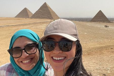 Pyramids Tour (GizaPyramids&Sphinx &Saqqara &Dahshour &Memphis)