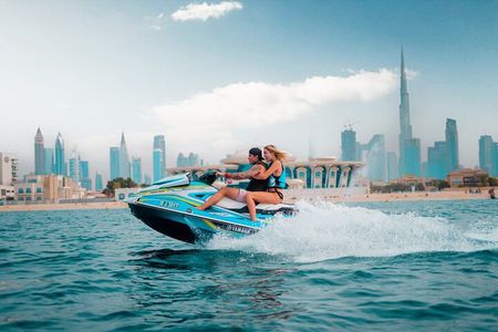 Dubai Luxury Jet Ski Adventure – Ride to Burj Al Arab