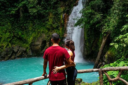 Rio Celeste waterfall and slothland excursion
