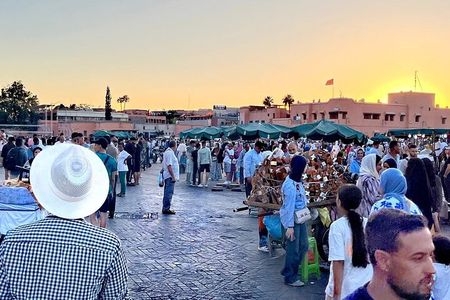 Marrakech Walking Tour by Night 