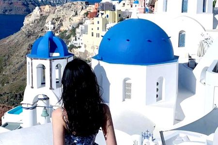 Iconic Sights of Santorini - Private Full Day Tour