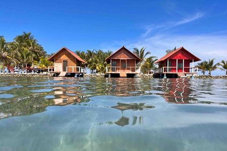 San Blas - 3D/2N Private OVER OCEAN Cabin + Meal + Community Tour