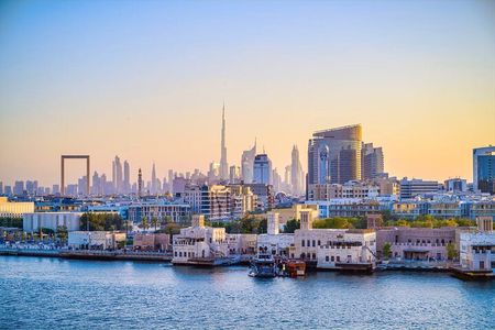 Dubai Traditional Tour: Arabian Culture & Heritage – Group Tour