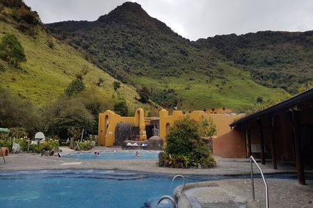 Quito Cable Car and Papallacta Hot Springs Adventure in Ecuador