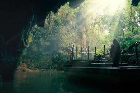 2 Day Tour in Auckland Hobbiton, Waitomo, Rotorua and Taupo