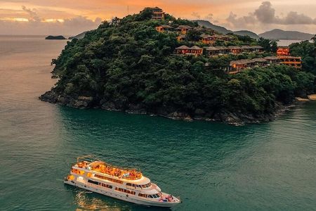 Phuket's Golden Hour Sea Angel Sunset Dinner Experience