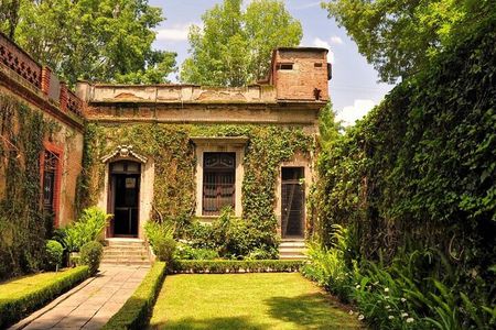Guided Tour of Coyoacan and Leon Trotsky Museum
