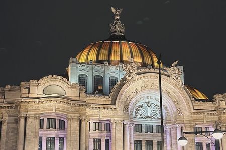 Walk through the Historic Center of the CDMX