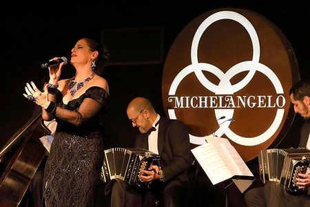 Buenos Aires Michelangelo Tango Dinner-Show & Old-Style Bus Ride