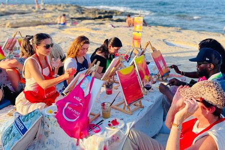 Art Experience with Wine