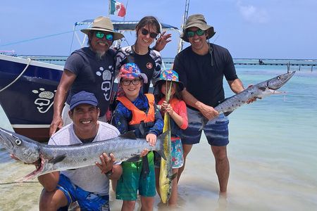 4 Hour Costa Maya Fishing and Snorkeling Experience