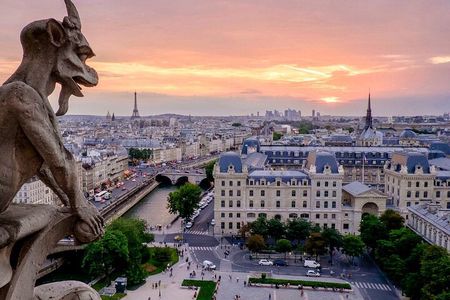 Half Day Walking Tour to Over 30 of the Top Sights of Paris