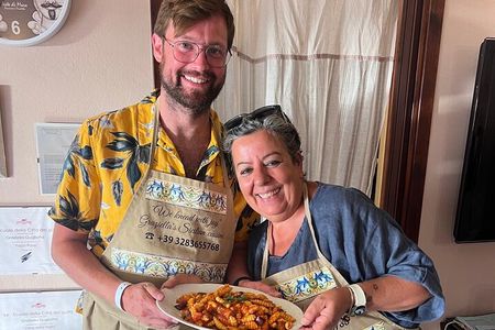 In Palermo we prepare our Sicilian dinner together